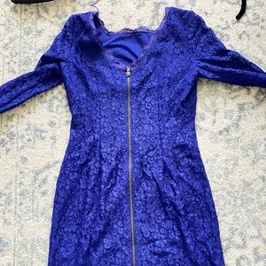 Blue lace dress. Adrianna Papell size 4. New